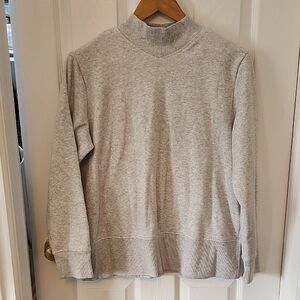 Joe Fresh Light Gray Activewear Top